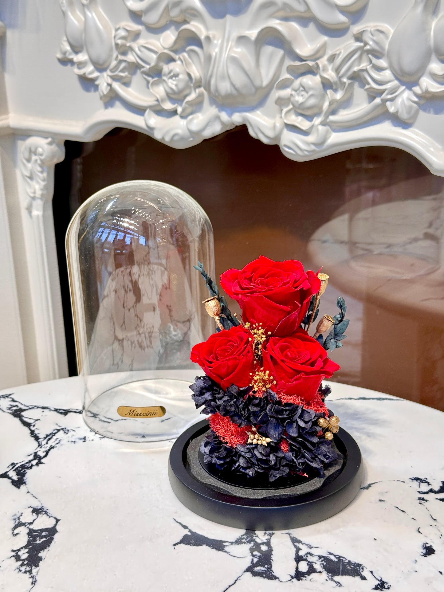 Timeless Noel • Scarlet & Gold