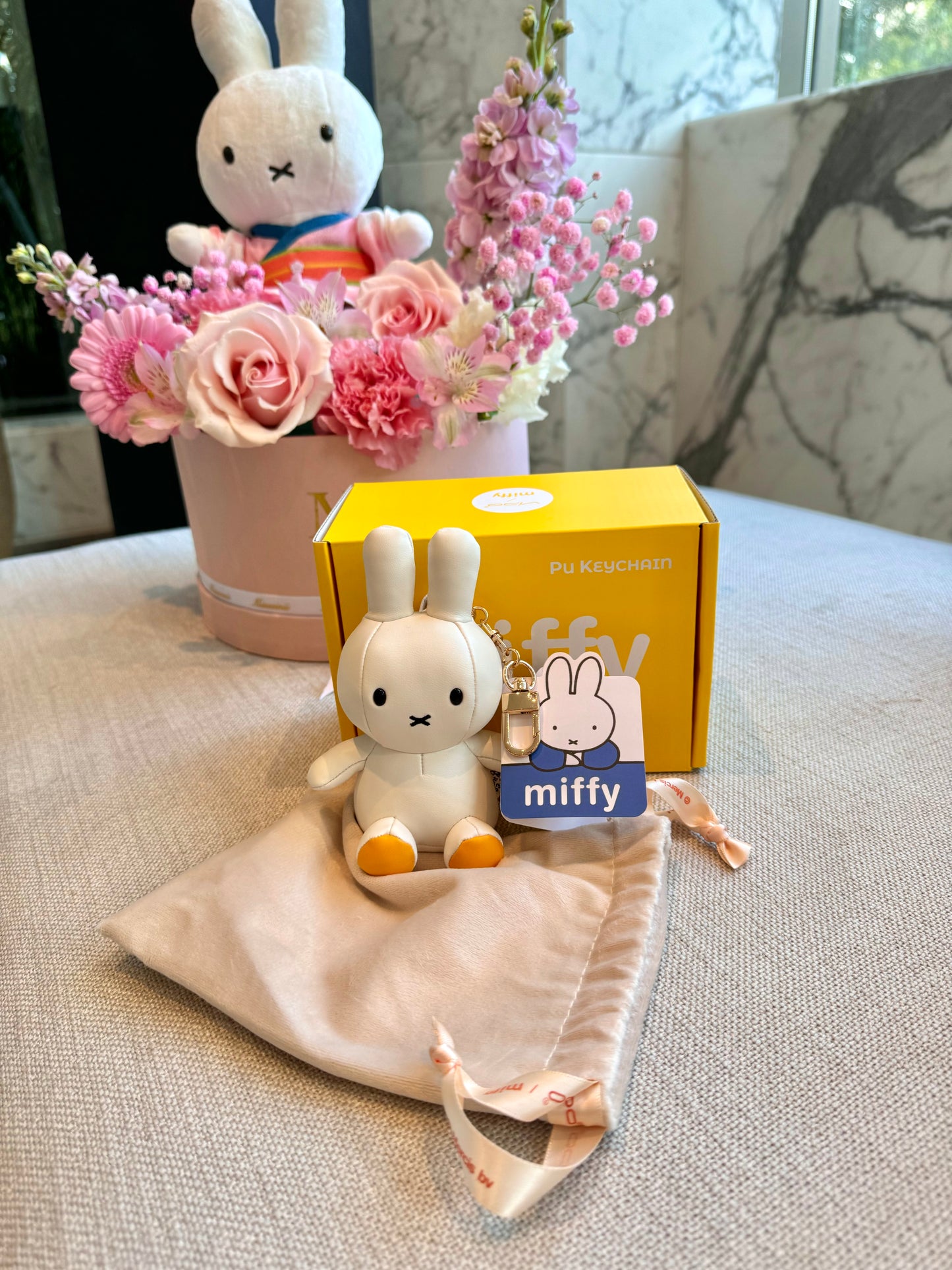 Lovely Miffy Baby’s Breath Flower Box