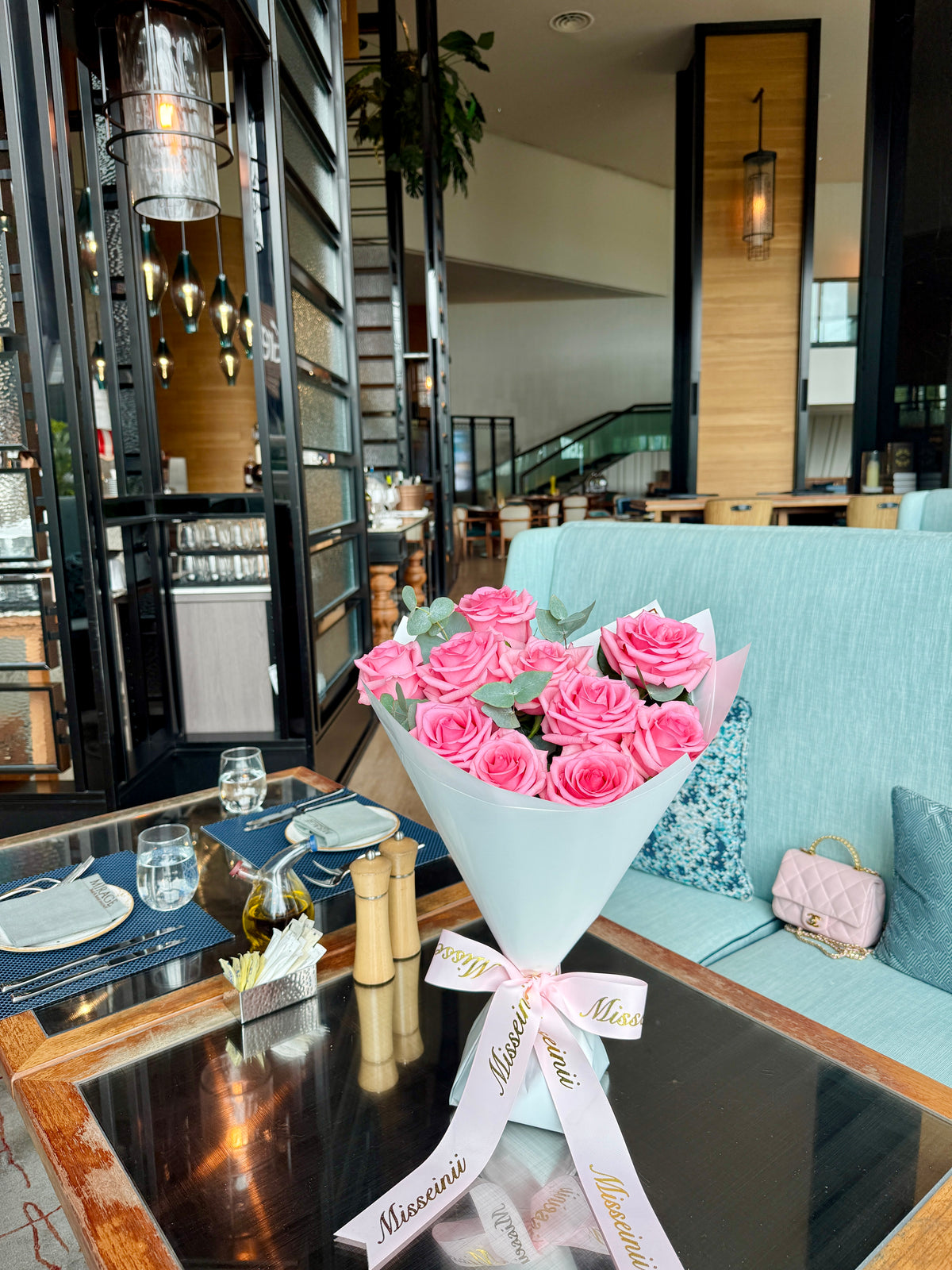 Premium Ecuadorian Pink Roses Bouquet