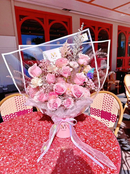 Winter Pink Romance 🤍💕 - Ecuadorian Pink Roses