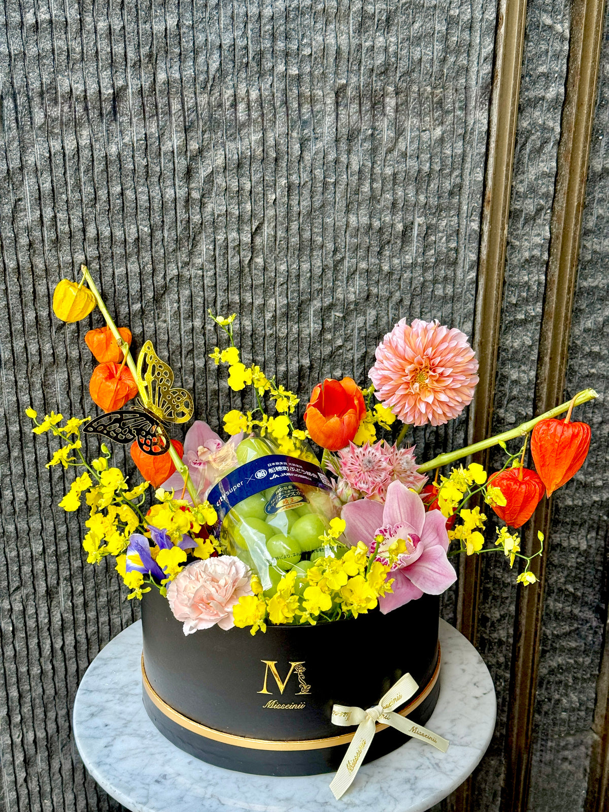 Full Moon Floral Fruit Box