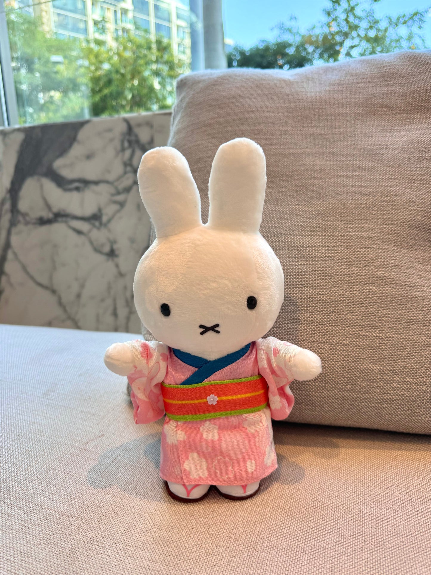 Romantic Miffy Rose Flower Box