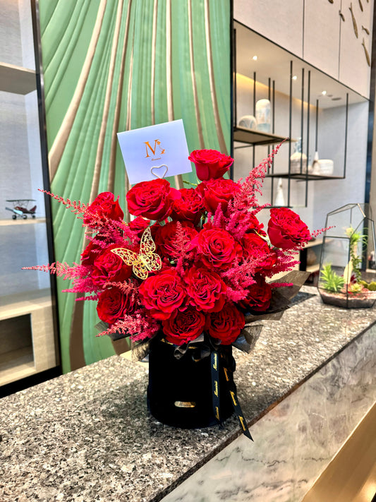 Unified Hearts - Royal Ecuadorian Red Rose Hearts Quinn