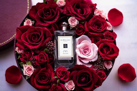 Elegant Red & Pink Kenya Rose Box